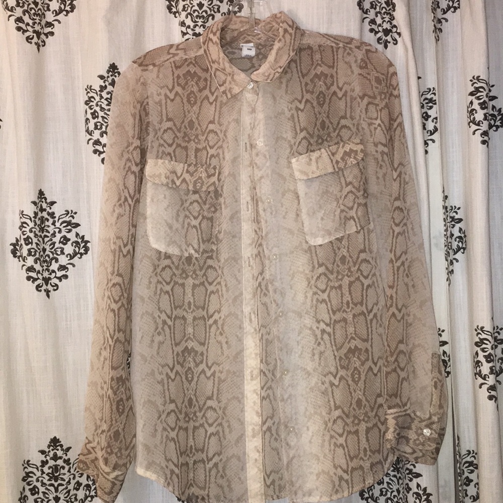 snake 🐍  skin blouse  - size small